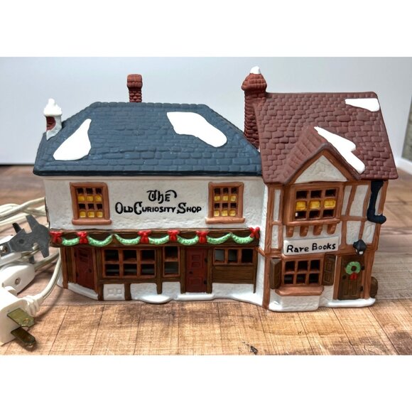 Dept 565909-6 The Old Curiosity Shop Dickens Heritage Village - Picture 1 of 7